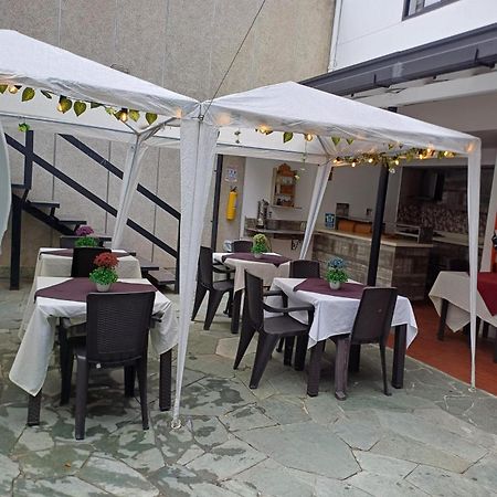 Hotel Poma Rosa Medellín Zewnętrze zdjęcie